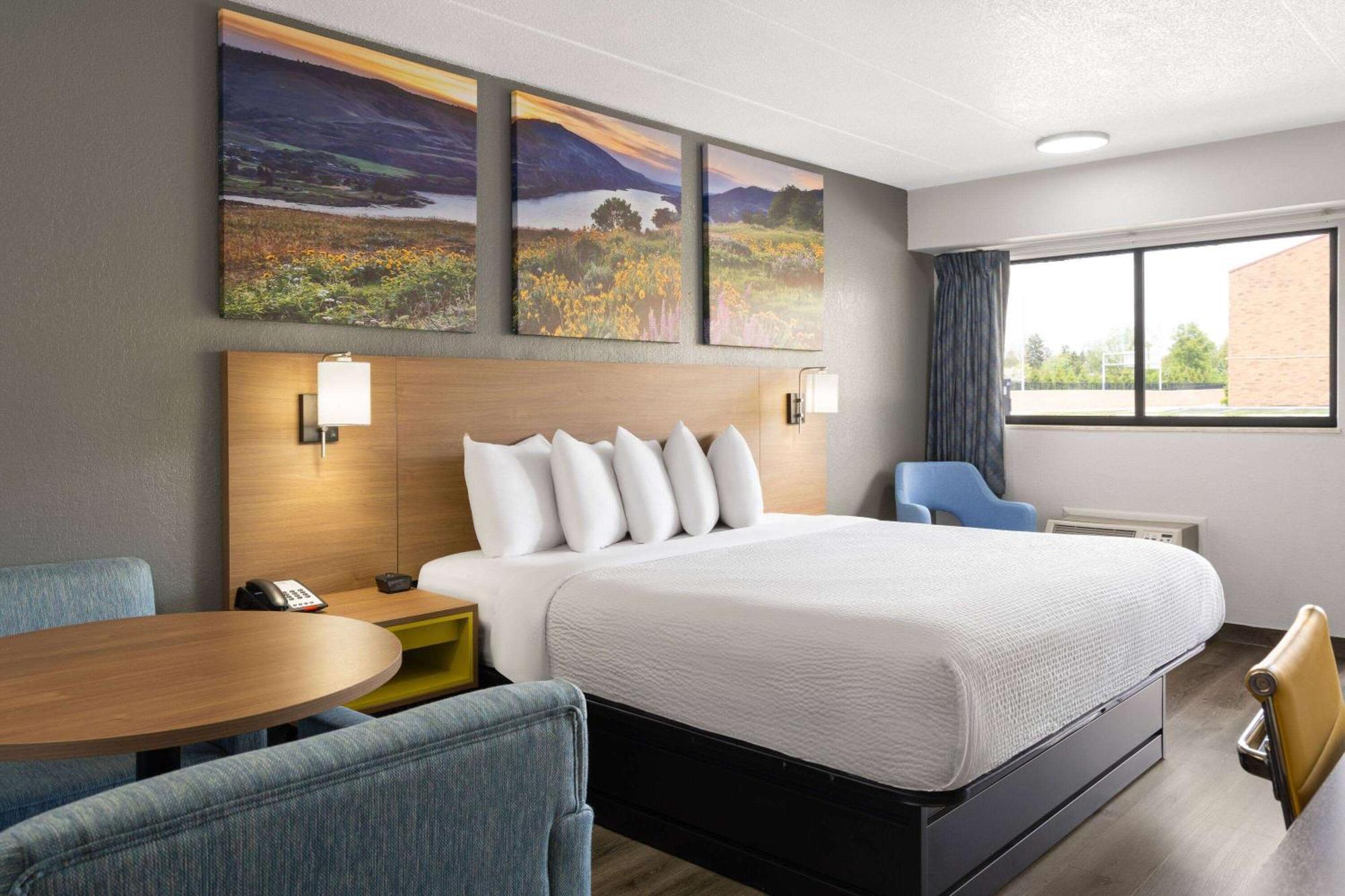 Days Inn By Wyndham Columbus Worthington Exteriér fotografie
